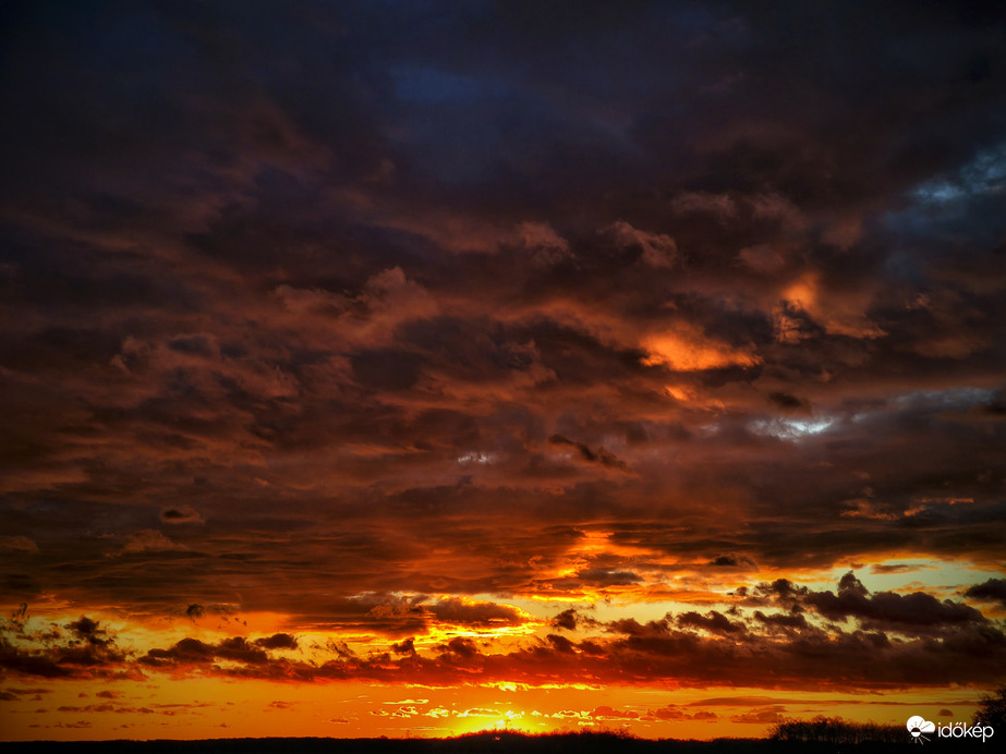 Lenyugvás percéhez érkezve