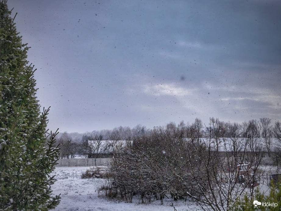 Távozó hófellegek...