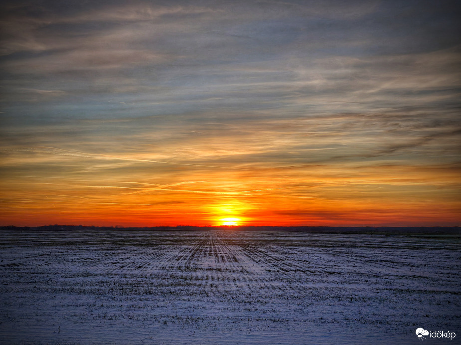Egy kis téli hangulat az év első naplementéjén