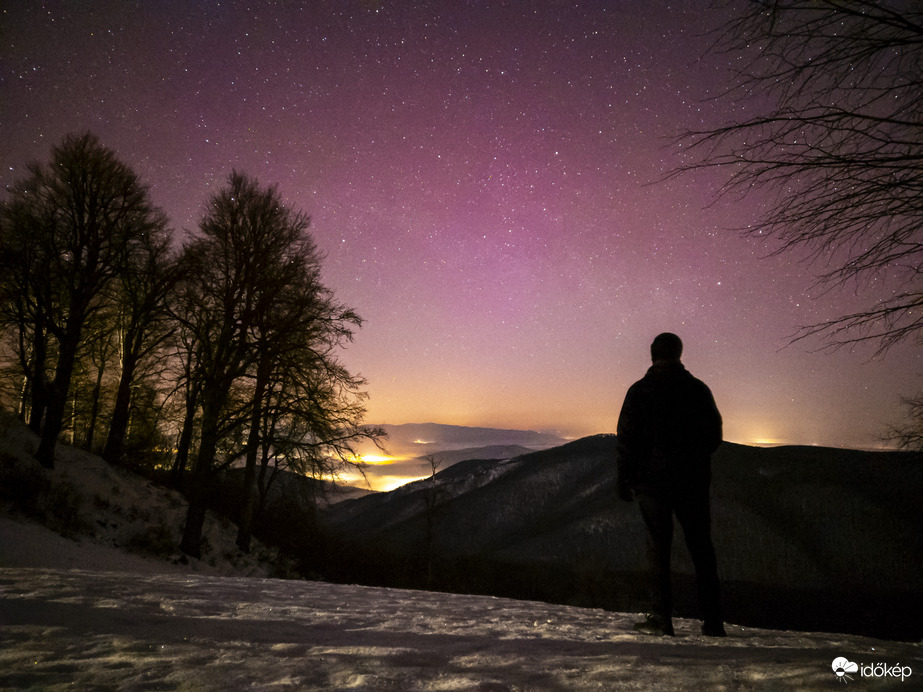 Sarki fényekben bámészkodva