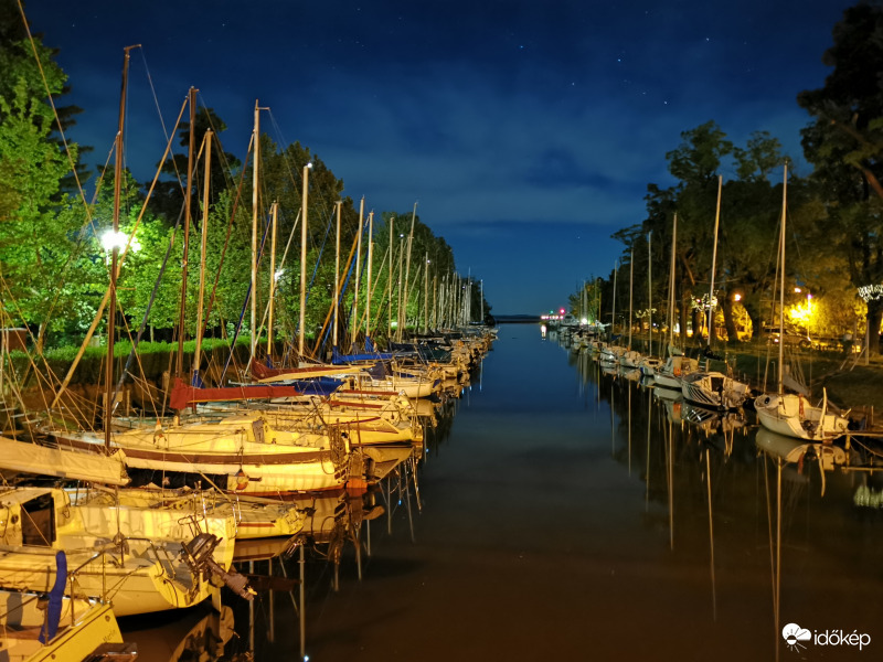 Pünkösdi nyugalom Balatonmáriafürdőn