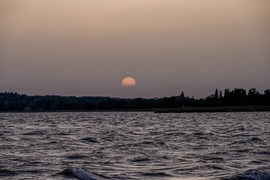 Szaharai homok  sötét napkelte 