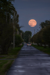 Meg kellett állni…. Mert a visszapillantó tükörben ezt láttam. 