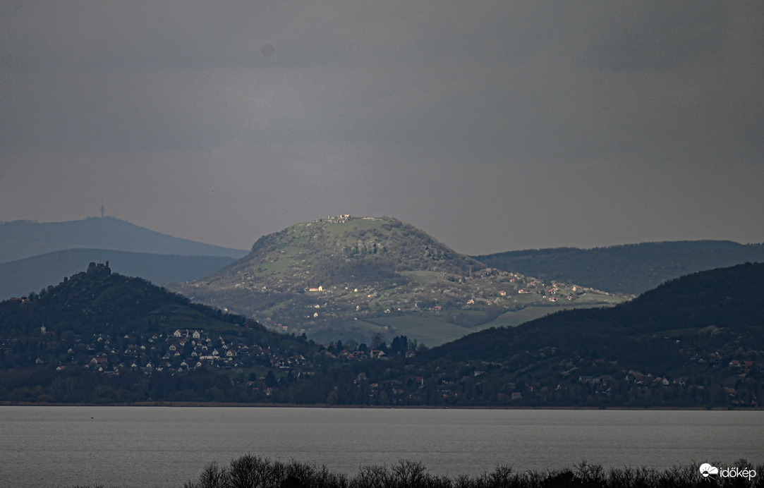 Tapolcai Y házak Balatonberényből 