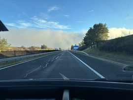 Leszállt egy felhő