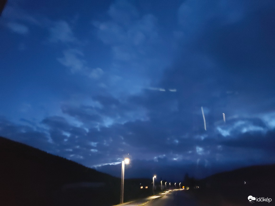 Észlelési fényképek