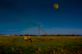 2026.01.01. Hold a gémeskút felett 