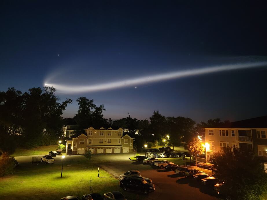 Űrmedúza (Falcon-9) - Fotó: Balazs Gal