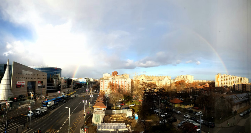 Szivárvány a főváros fölött