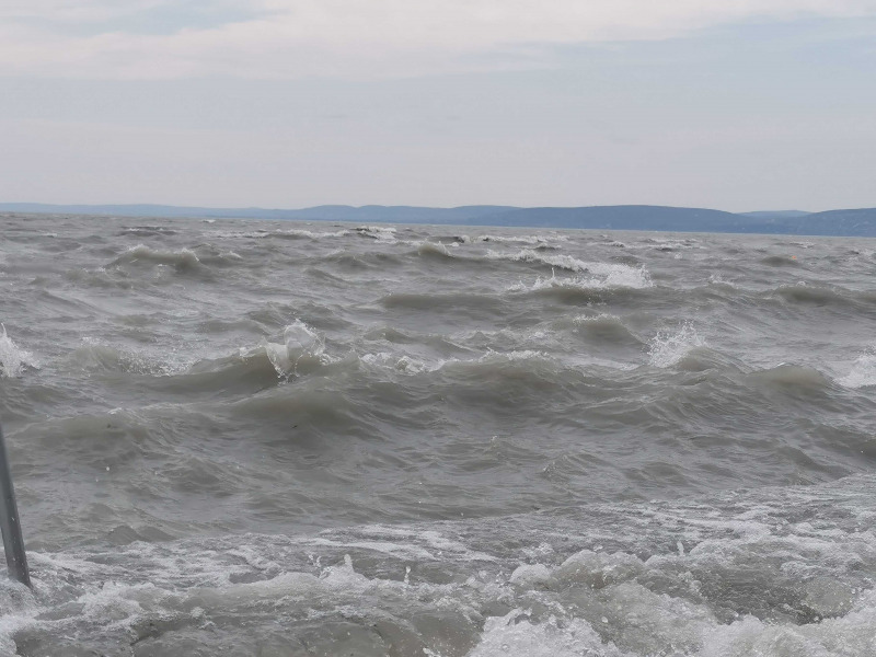 Kibillent a Balaton vize