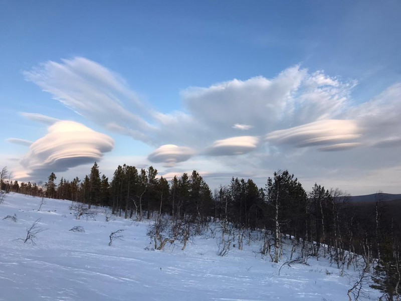 Lencsefelhők, Oroszország