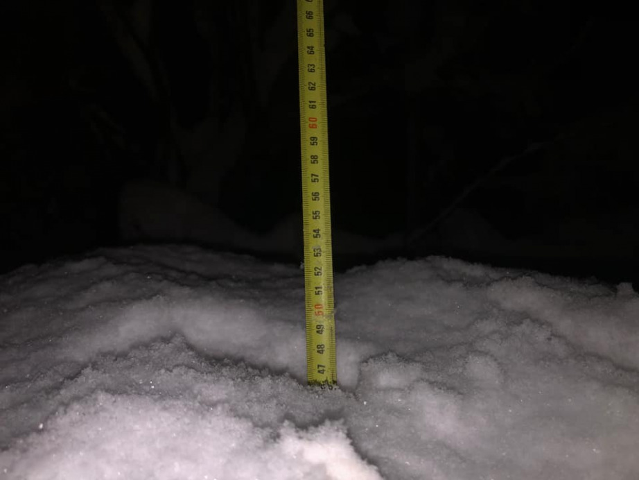 Jókora hómennyiség az Alpokban - Fotó: Facebook/Meteo-Alpes/MarkAdventure Motorrad