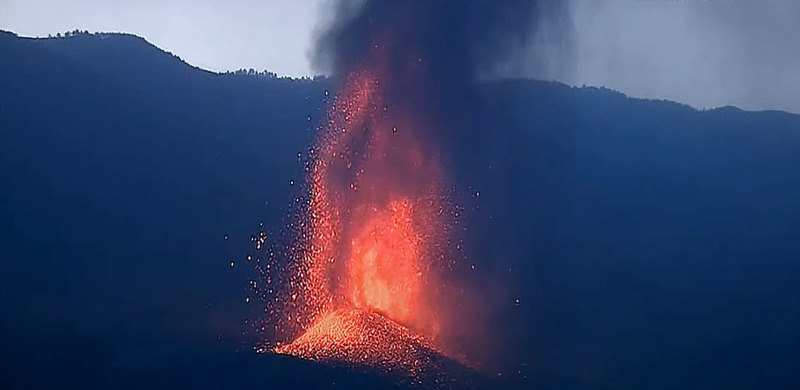 Nem nyugszik La Palma vulkánja (Forrás: RTVC.es)