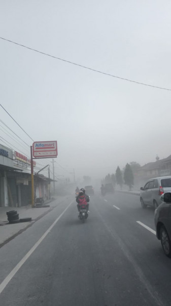 Kitört a Mount Merapi