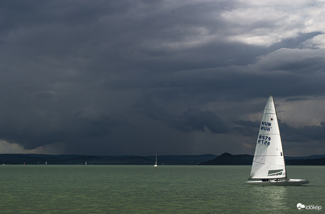 Zivataros Balaton.