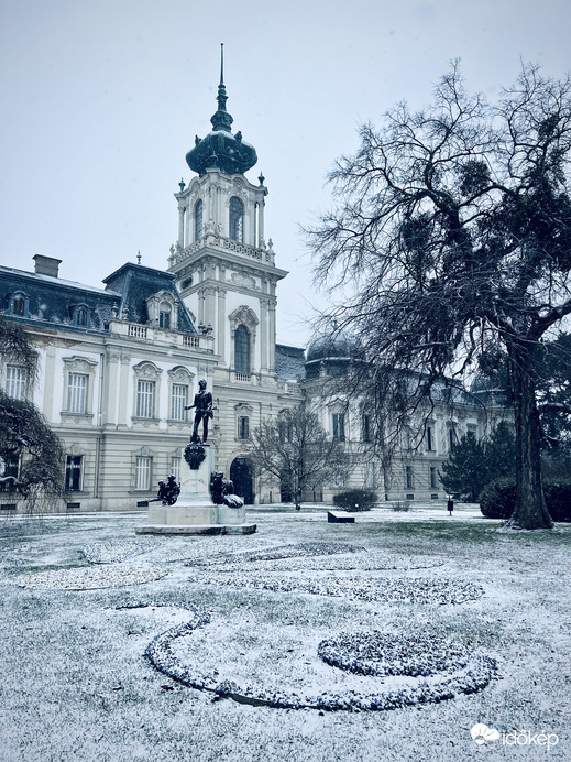 Hóhelyzet a keszthelyi Festetics kastèlynàl