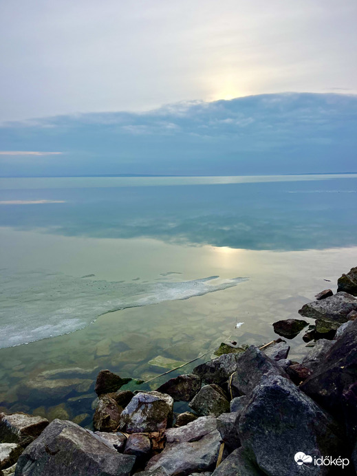 Január végi Balaton Szigligetnél