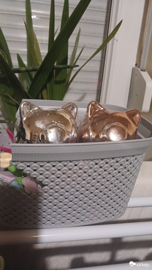 Sikerekben gazdag, boldog új évet kívánok Mindenkinek! :)