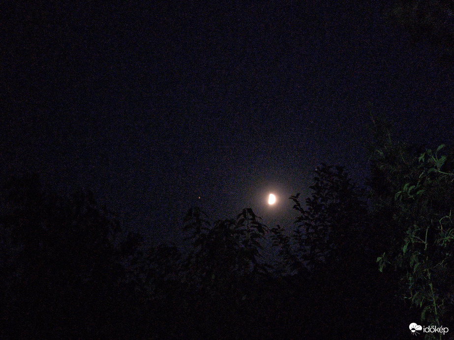 Hold És az Antares Együttálás