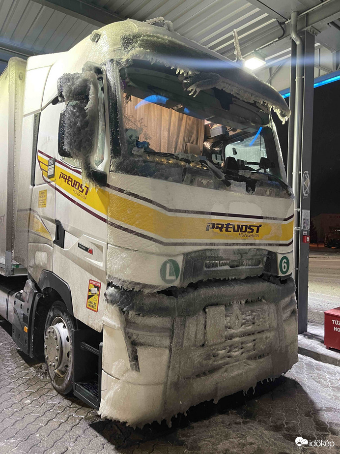 Kissé hideg van…:/