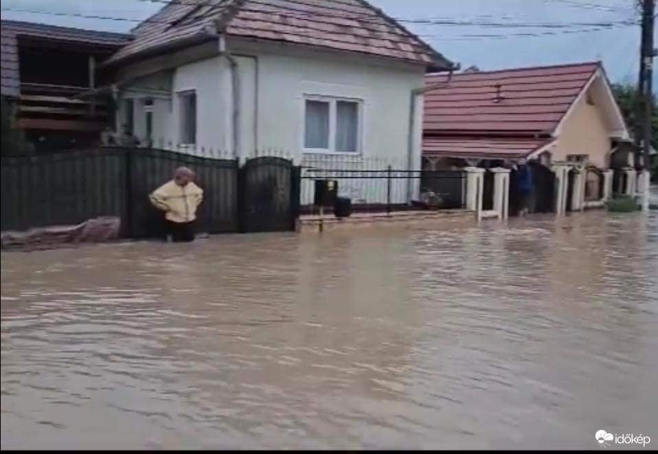 Villámárvíz az erdélyi Fehér megyében