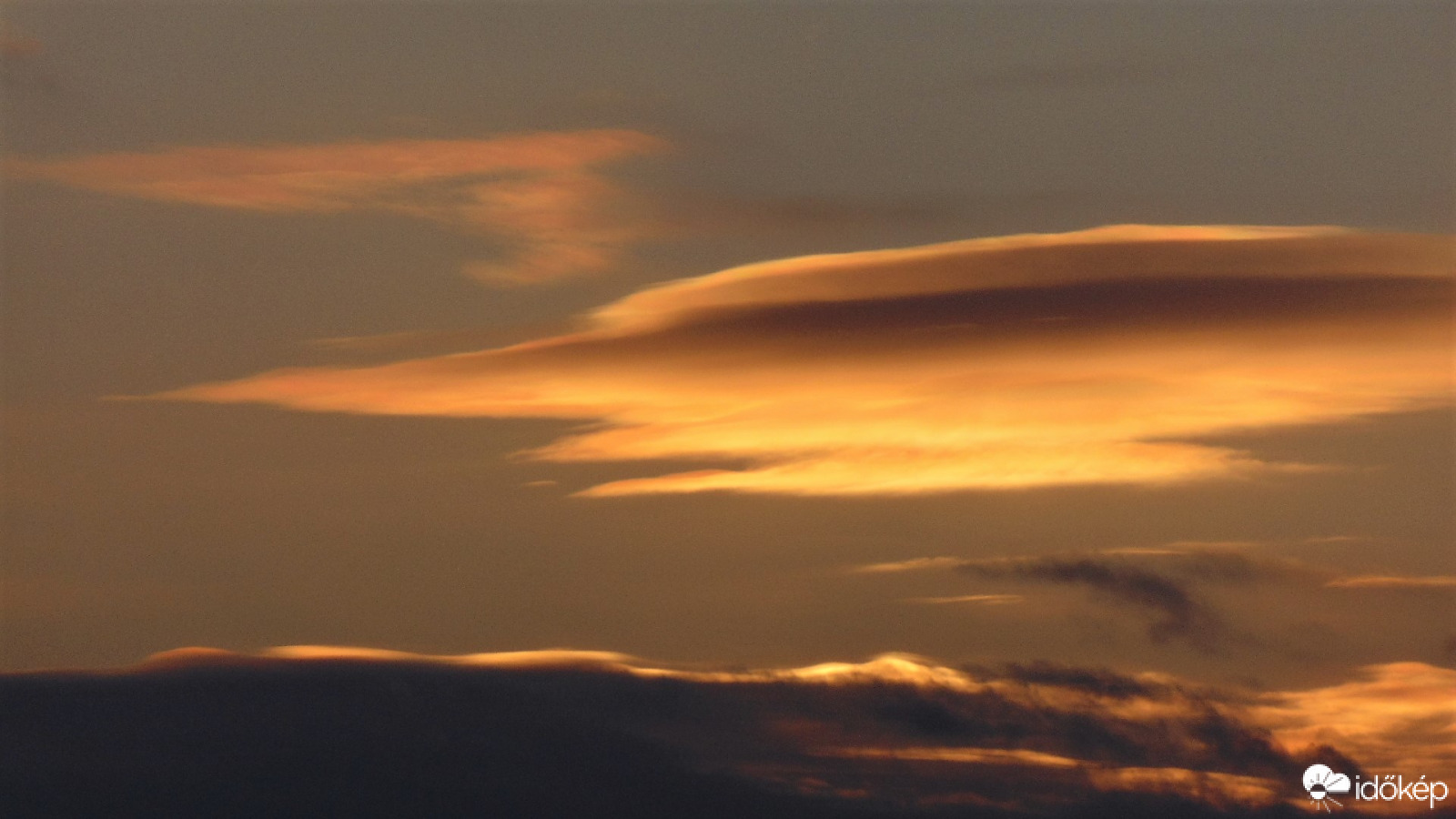 Színes UFO
