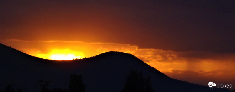 Egyre jobban előjön, ahelyett , hogy letűnne