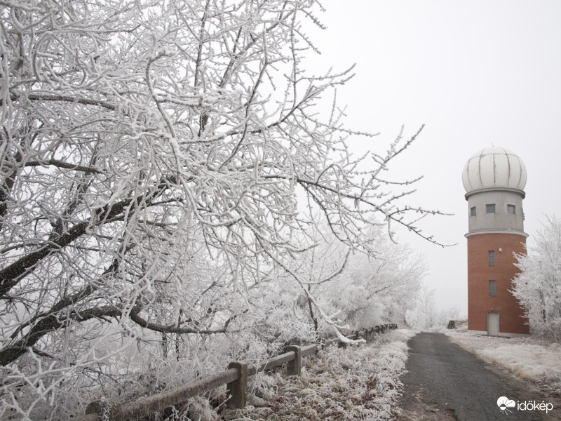 Zúzmarás meseórszág