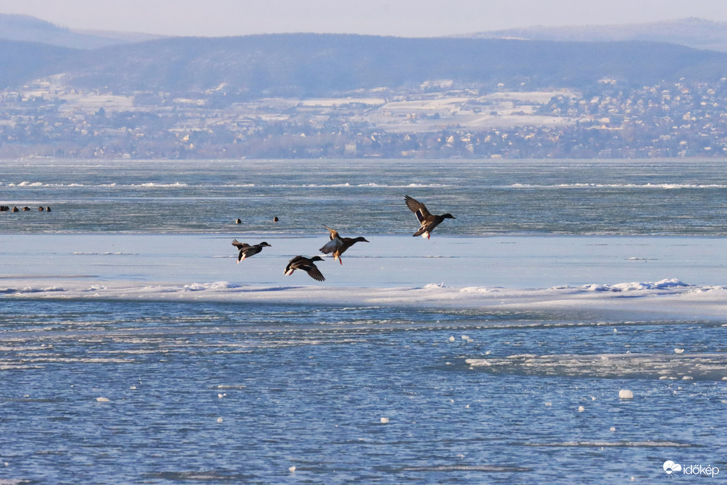 MESÉS TÉLI BALATON