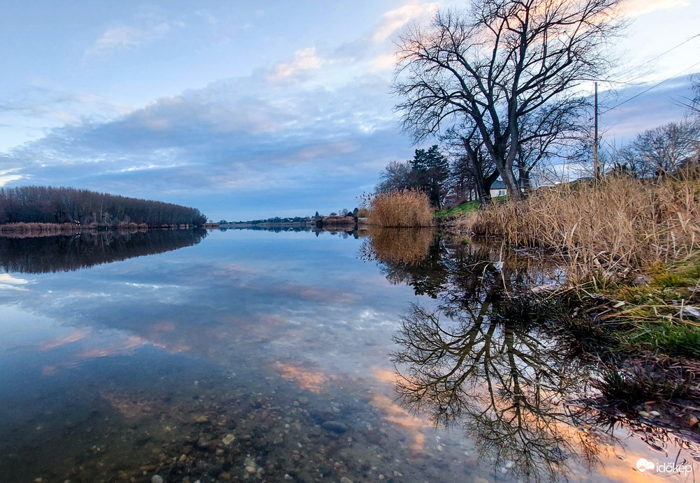 Decemberi tavasz