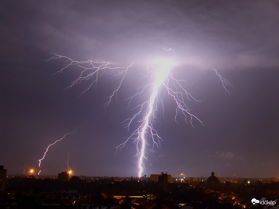 Székesfehérvár 23. 08. 05.