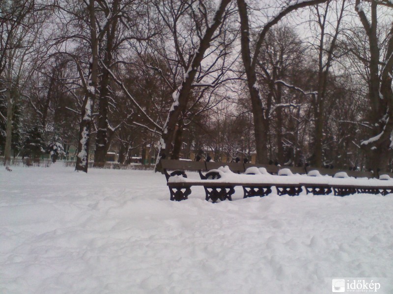 2 havas nap között,Eger