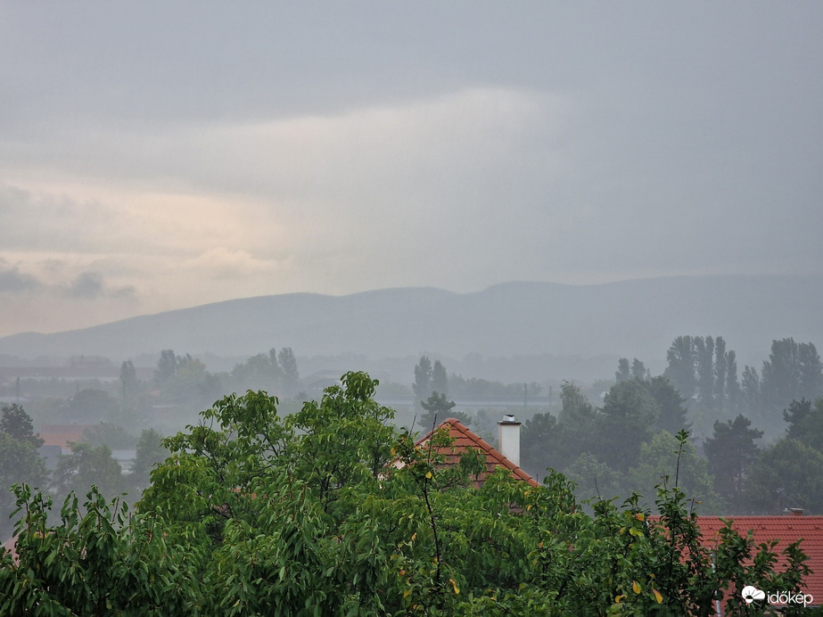 Vác