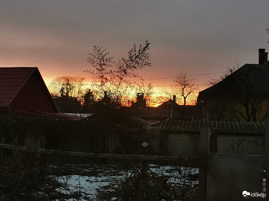 Alighanem szél lesz