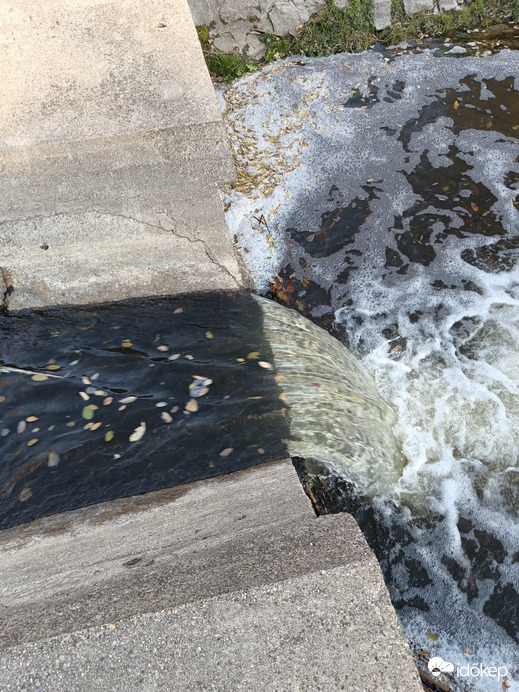 Tarna északi zúgója