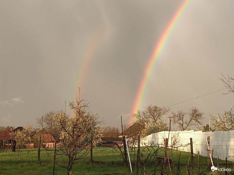 Tegnapi szivárvány 