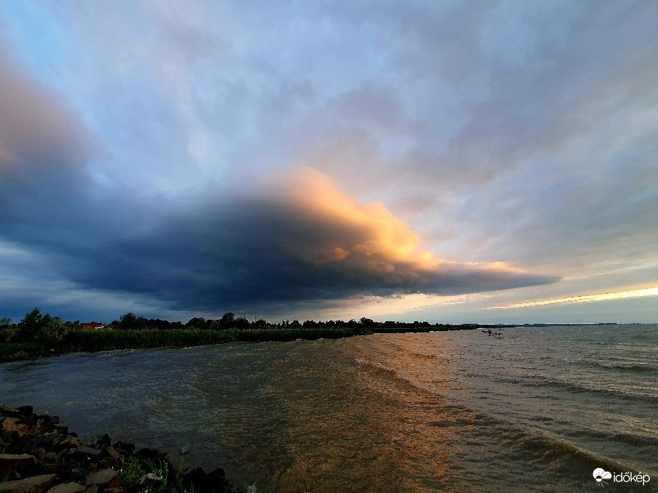 Balatonfenyves