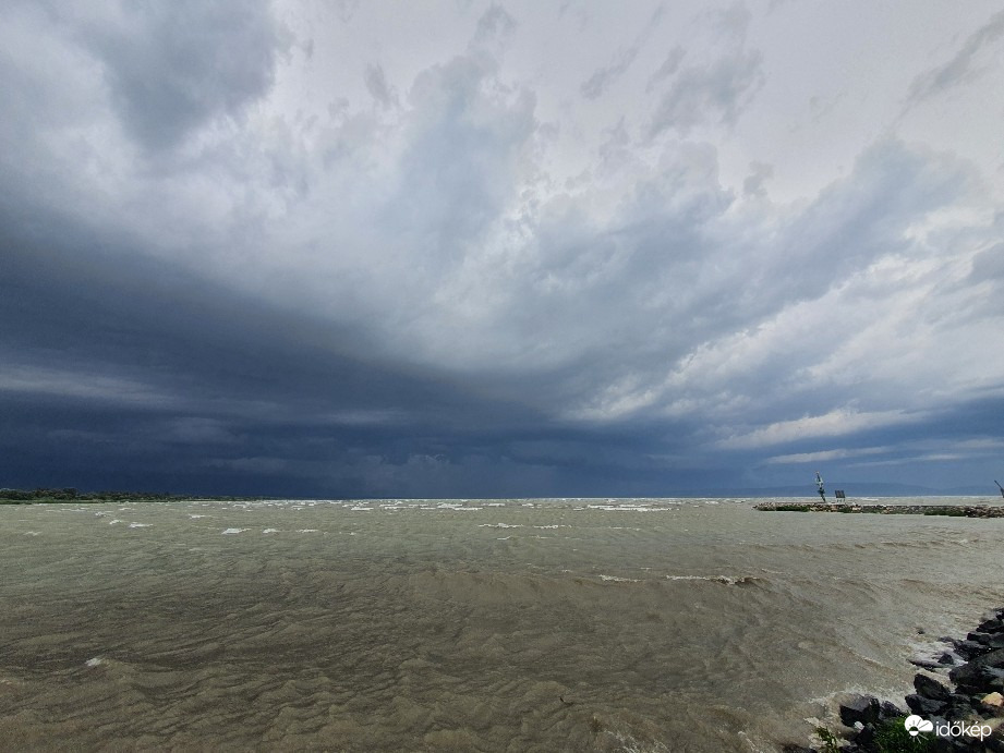 Balatonfenyves