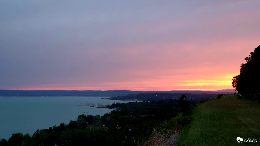 Balatonakarattya