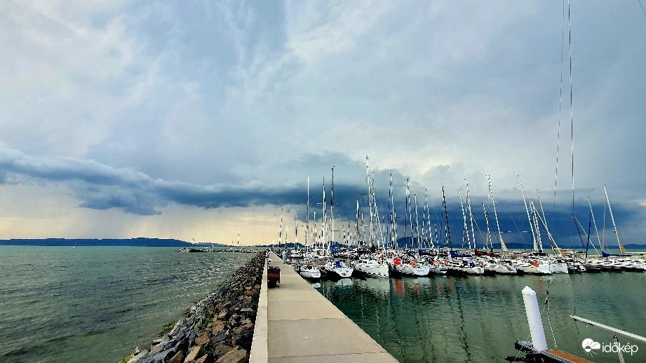Balatonfenyves