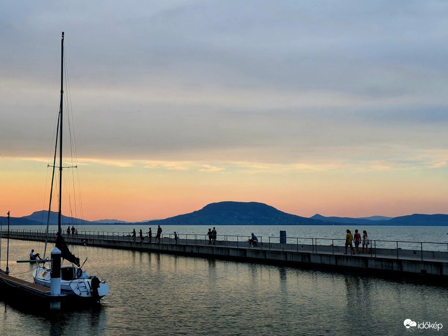 Balatonfenyves