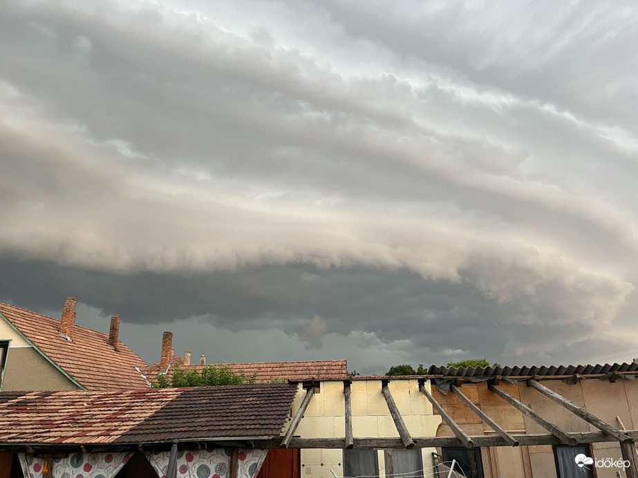 Észlelési fényképek