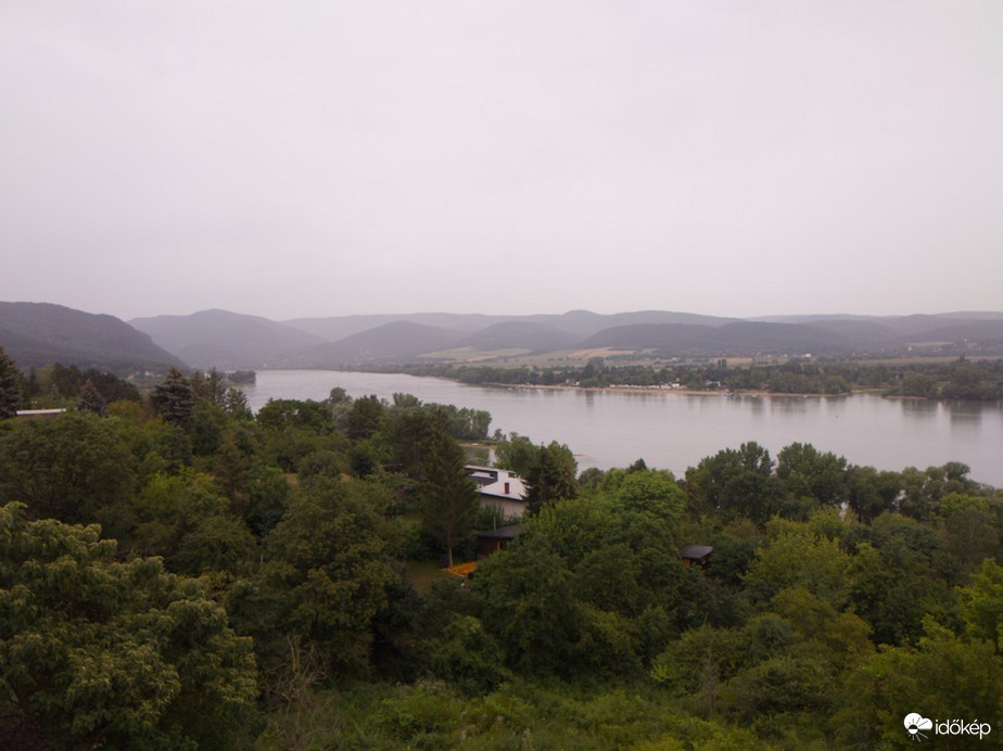 Zebegény