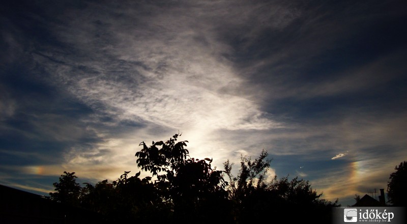 Kétoldali melléknapocs