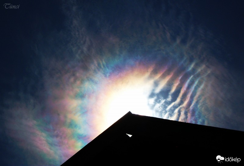 Egy pár perccel ezelőtti színjáték :)