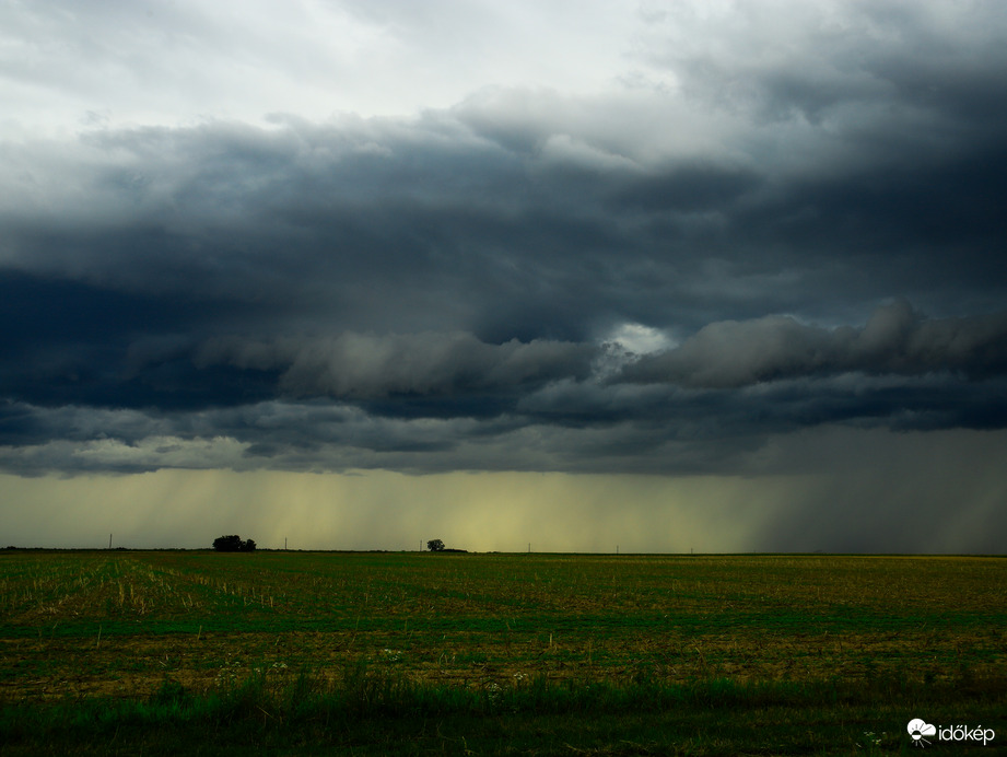 A szörny megint lecsapott 