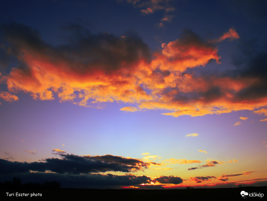 Február hónap első naplementéje 