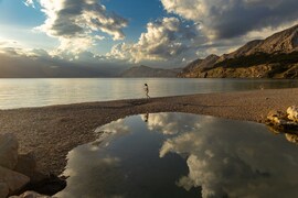 Ég és föld között