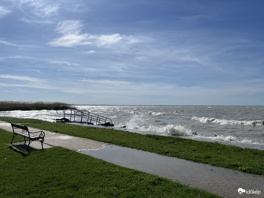 Haragos Balaton Szigligetnél