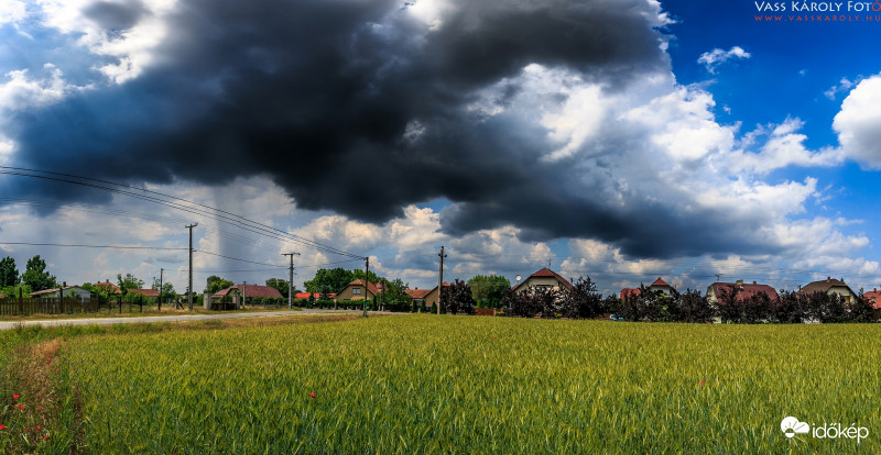 Zákányszék felett az ég